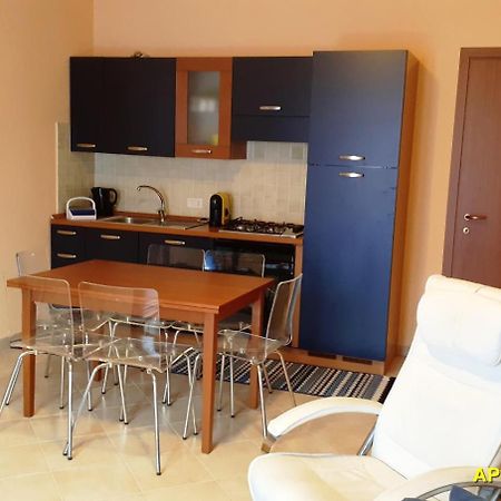 Apartament La Casa Di Lisa 2 Valledoria  Zewnętrze zdjęcie